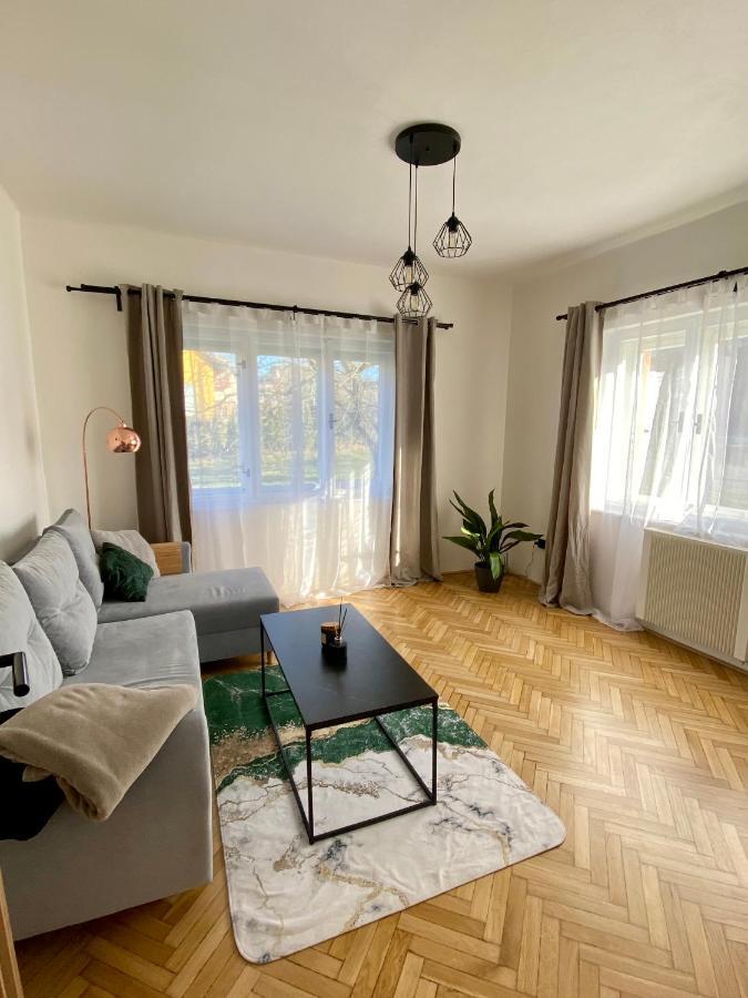 Panda Apartman Frydstejn Apartment Exterior photo